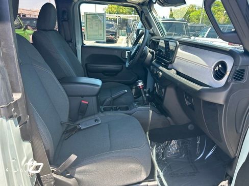 Used 2024 Jeep Wrangler Sport AWD/4WD image 24