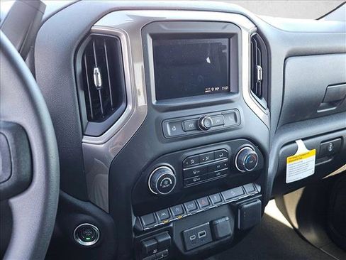 New 2026 Chevrolet Silverado 1500 Custom Trail Boss w/ LPO, Dark Essentials Package image 11