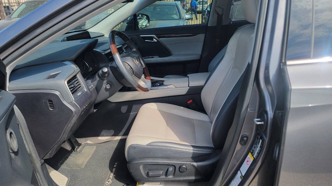 Used 2019 Lexus RX 350 FWD w/ Navigation Package image 19