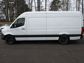 Used 2025 Mercedes-Benz Sprinter 2500 video 3