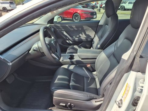 Used 2021 Tesla Model 3 Long Range AWD/4WD image 25