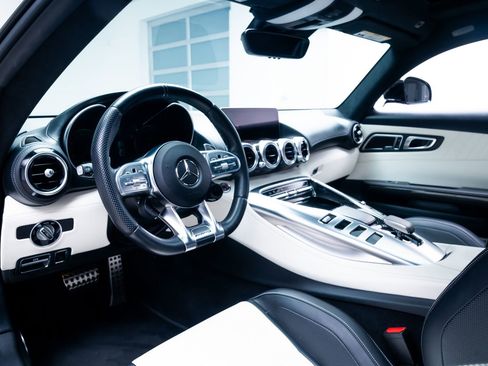 Used 2020 Mercedes-Benz AMG GT C image 19