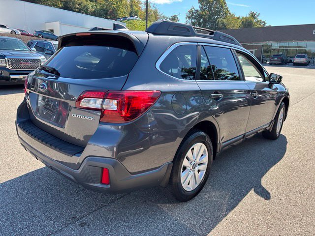 Used 2018 Subaru Outback 2.5i Premium AWD/4WD image 5