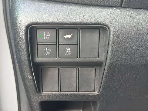 Certified 2019 Honda CR-V Touring image 11