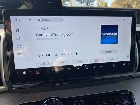 Used 2025 Ford Expedition Max Active image 25