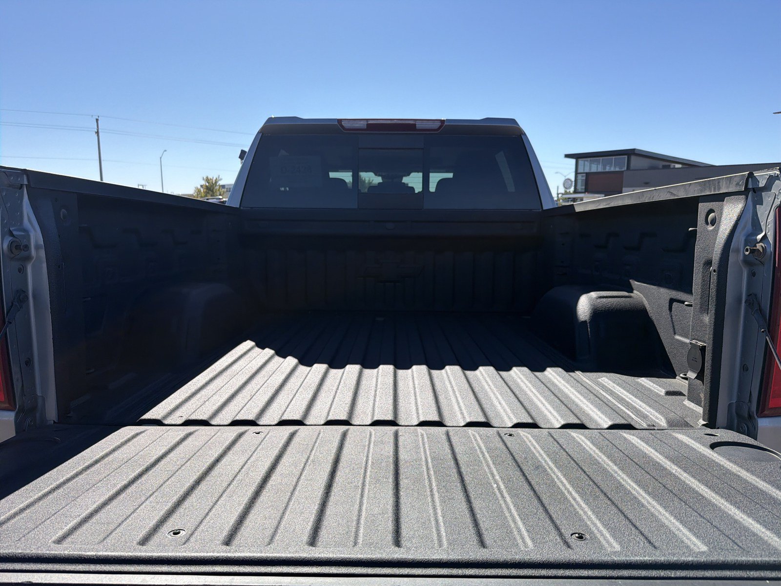 Used 2025 Chevrolet Silverado 1500 RST w/ Dark Appearance Package AWD/4WD image 18