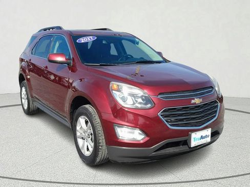 Used 2017 Chevrolet Equinox LT w/ Convenience Package FWD image 1