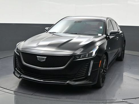 Used 2023 Cadillac CT5 Luxury w/ LPO, ONYX Package image 9