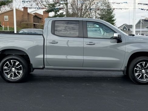 Used 2024 Chevrolet Silverado 1500 LT image 4