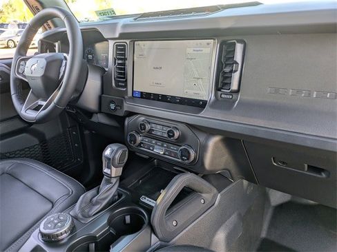 New 2026 Ford Bronco Badlands image 14