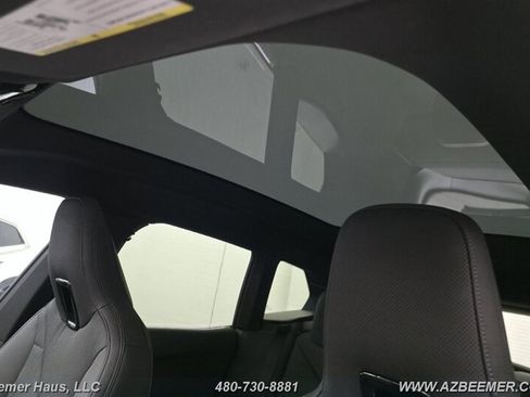 Used 2023 BMW iX xDrive50 w/ Sport Package AWD/4WD image 30