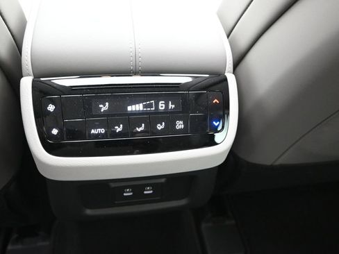 Certified 2026 INFINITI QX60 Pure w/ Cargo Package FWD image 19