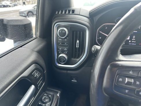 Used 2022 GMC Sierra 2500 Denali w/ Denali Ultimate Package image 13