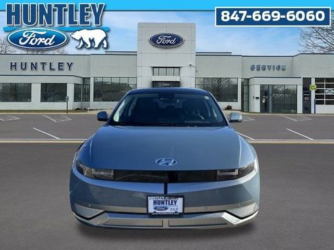 Used 2024 Hyundai Ioniq 5 Limited image 3