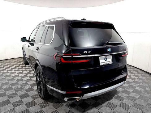 Used 2023 BMW X7 xDrive40i w/ Executive Package image 5