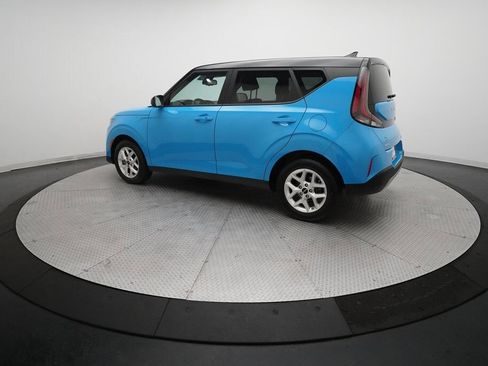 Used 2024 Kia Soul S image 12