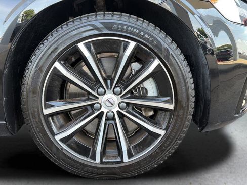 Used 2023 Volvo S60 T8 Plus AWD/4WD image 12