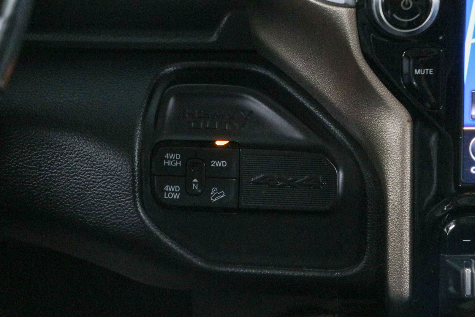 Used 2020 RAM 2500 Laramie AWD/4WD image 21