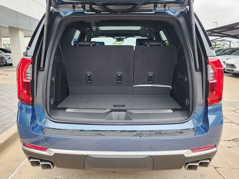 New 2026 GMC Yukon Denali w/ Denali Reserve Package AWD/4WD image 60