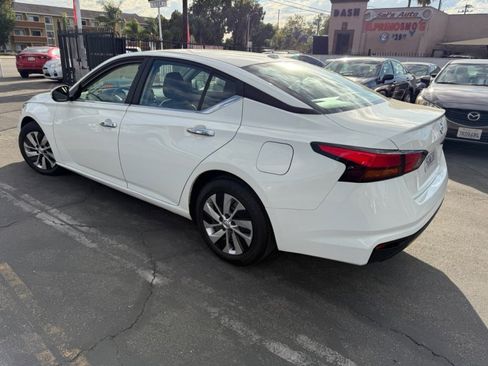 Used 2020 Nissan Altima 2.5 S image 5