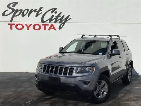 Used 2014 Jeep Grand Cherokee Laredo image 1