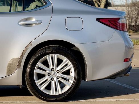 Used 2014 Lexus ES 350 image 25