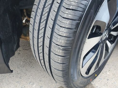 Used 2017 Honda Accord Touring image 51