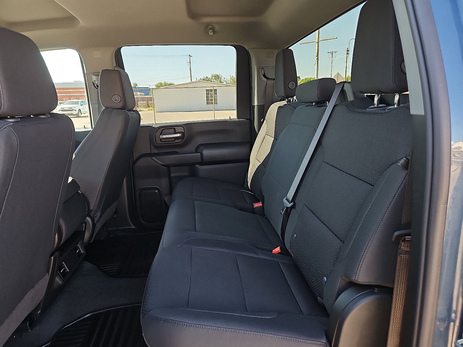 New 2026 Chevrolet Silverado 2500 Custom w/ Z71 Off-Road Package AWD/4WD image 10