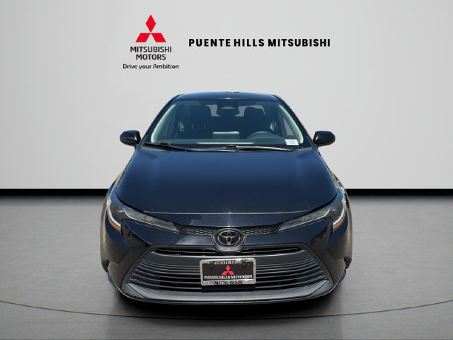 Used 2024 Toyota Corolla LE FWD image 2