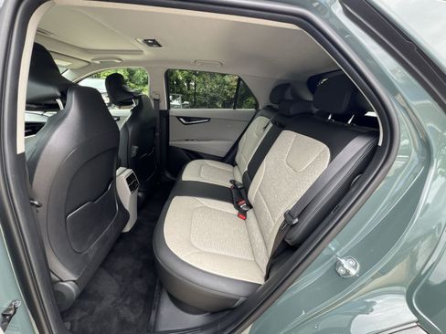 Used 2023 Kia Niro Wave w/ Wave Preserve Package FWD image 31