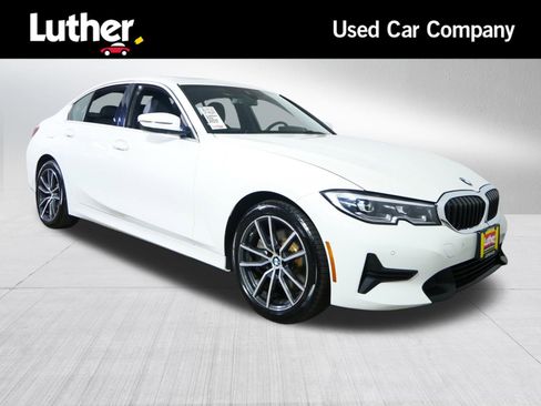 Used 2021 BMW 330e xDrive w/ Convenience Package image 1