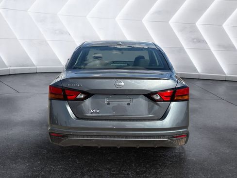 Used 2025 Nissan Altima 2.5 S image 5