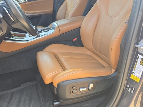 Used 2019 BMW X5 xDrive40i AWD/4WD image 27