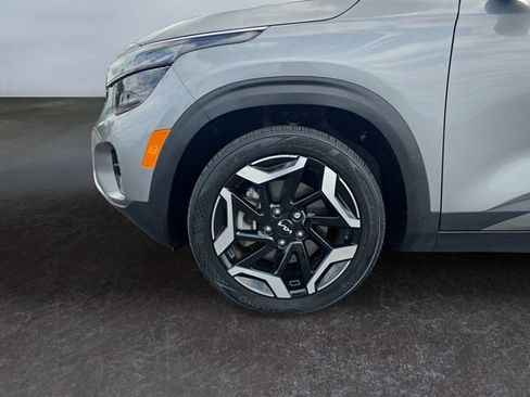 Used 2024 Kia Seltos SX w/ SX Sunroof Package AWD/4WD image 14
