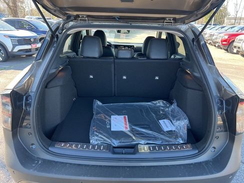 New 2025 Nissan Kicks SR w/ Illumination Package image 25