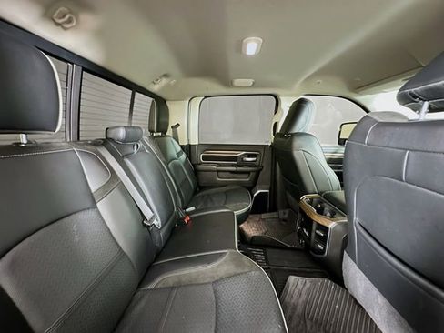 Used 2024 RAM 2500 Laramie AWD/4WD image 25