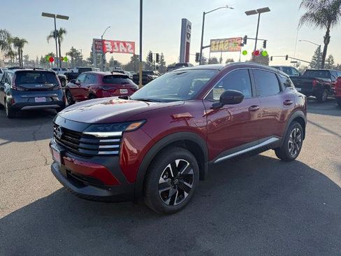 New 2026 Nissan Kicks SV w/ SV Premium Package image 3