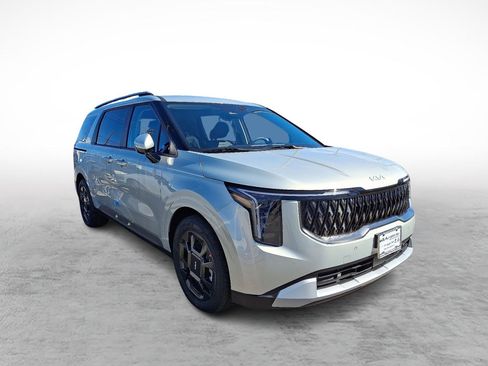 New 2026 Kia Carnival EX FWD image 3