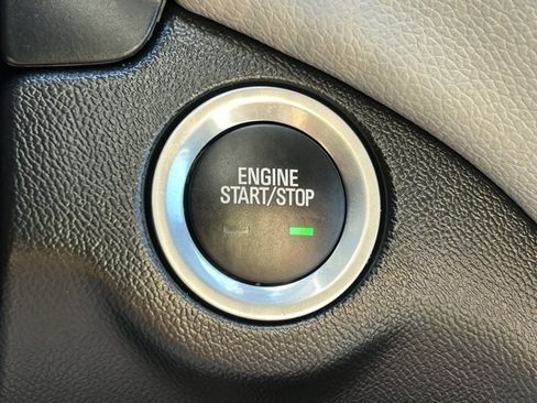 Certified 2023 Chevrolet Equinox LS image 25