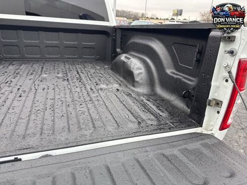 Used 2022 RAM 2500 Big Horn w/ Cold Weather Group AWD/4WD image 34