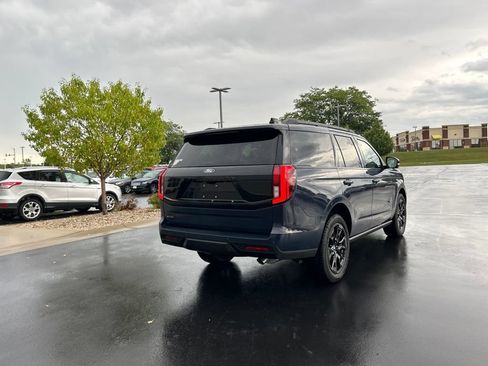 New 2027 Ford Expedition Platinum AWD/4WD image 6