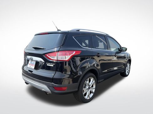 Used 2016 Ford Escape Titanium FWD image 8