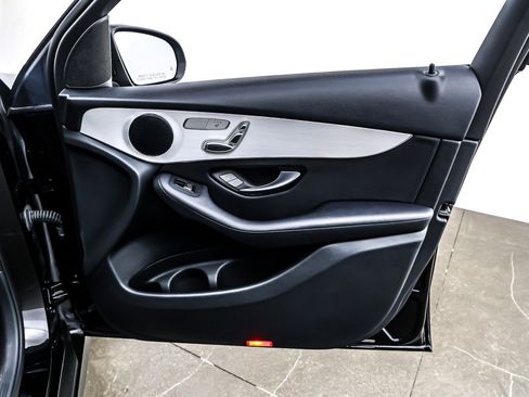 Used 2021 Mercedes-Benz GLC 300 GLC 300 SUV image 23