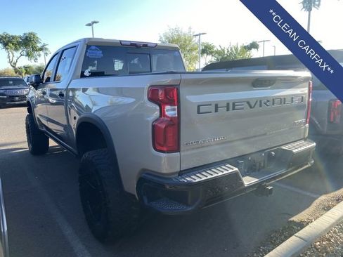 Used 2022 Chevrolet Silverado 1500 ZR2 w/ Technology Package AWD/4WD image 2