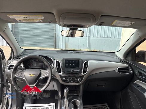 Used 2019 Chevrolet Equinox LS FWD image 26
