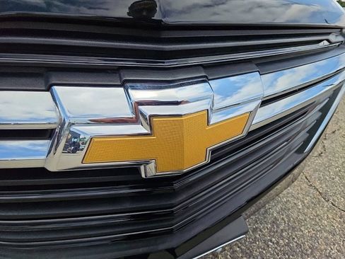 Used 2023 Chevrolet Equinox LT FWD image 40