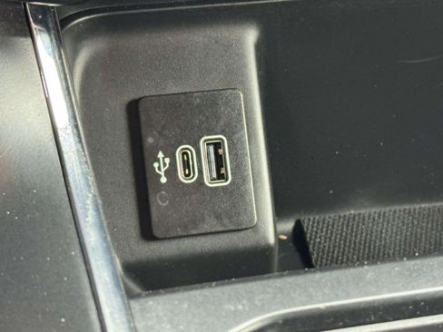 Used 2025 Ford F150 STX w/ Equipment Group 200A image 29