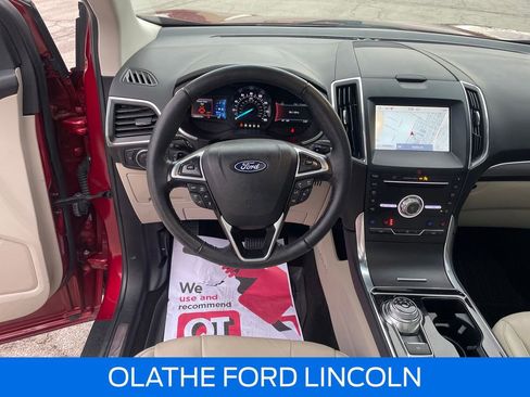 Used 2019 Ford Edge Titanium w/ Equipment Group 301A image 22