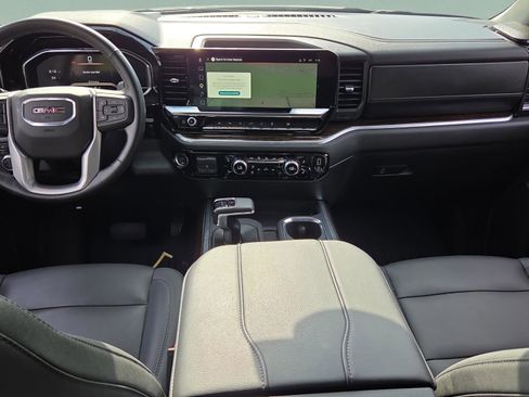 Used 2025 GMC Sierra 1500 Elevation w/ Elevation Premium Package RWD image 12