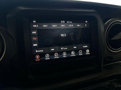 Used 2021 Jeep Wrangler Unlimited Sport S image 13